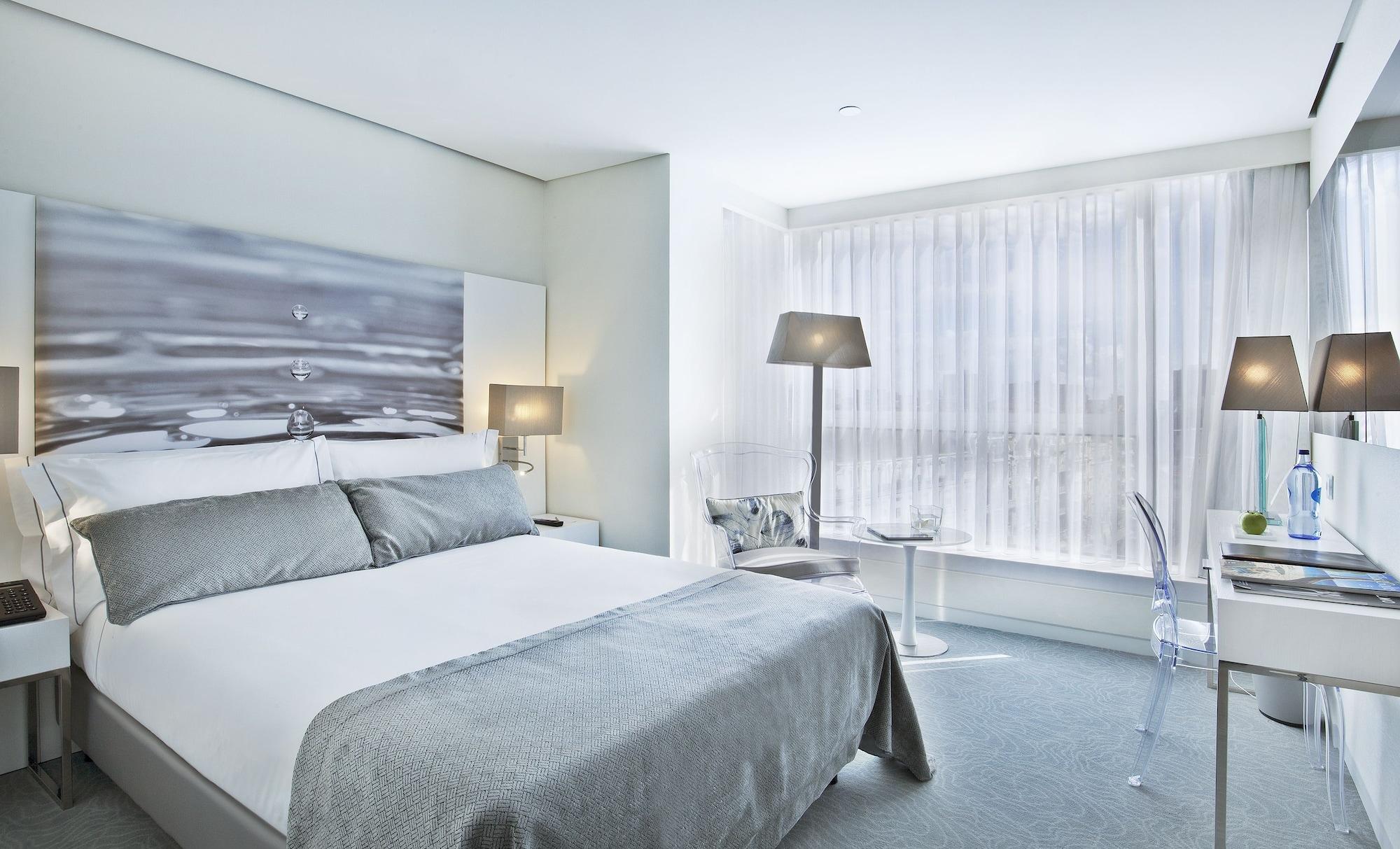 White Hotel 3*
