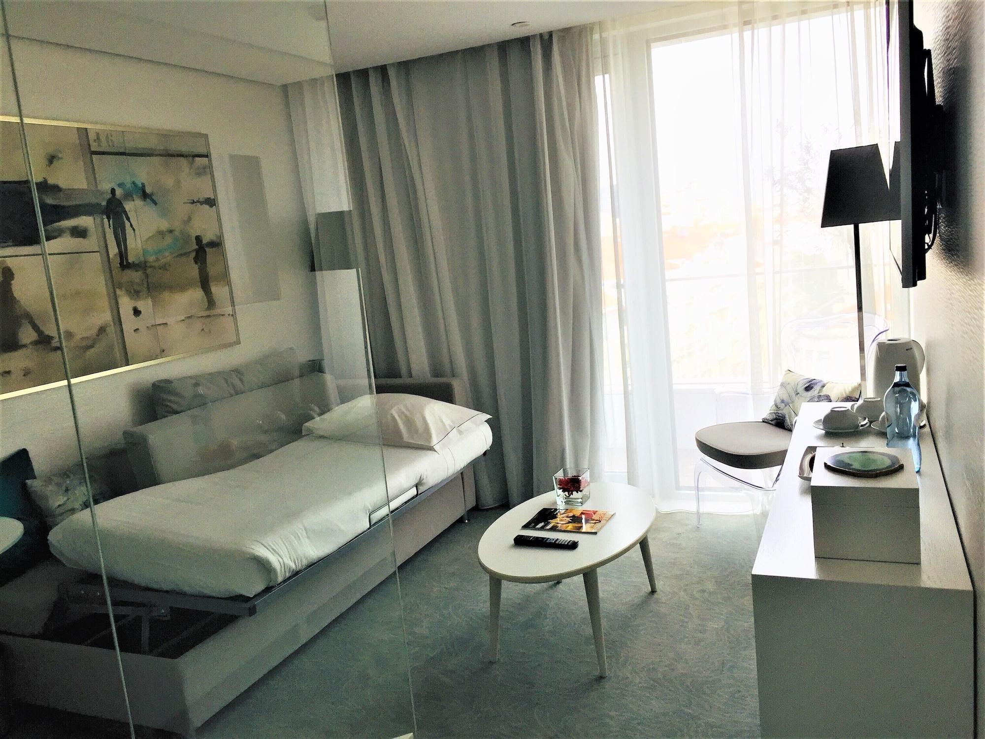 White 3* Lisboa